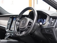 USED 2018 18 VOLVO S90 2.0 D5 PowerPulse R-Design Pro Auto AWD Euro 6 (s/s) 4dr H/STEERING WHEEL + KEYLESS
