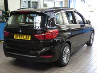 USED 2018 68 BMW 2 SERIES 1.5 218I LUXURY GRAN TOURER 5d 139 BHP 7 SEATS SAT NAV LEATHER PARKING SENSORS