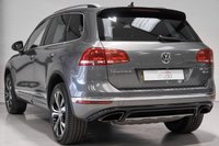 USED 2016 16 VOLKSWAGEN TOUAREG 3.0 V6 R-LINE TDI BLUEMOTION TECHNOLOGY 5d 259 BHP +NATIONWIDE HOME DELIVERY+