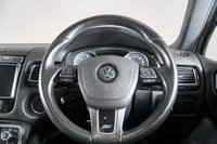 USED 2016 16 VOLKSWAGEN TOUAREG 3.0 V6 R-LINE TDI BLUEMOTION TECHNOLOGY 5d 259 BHP +NATIONWIDE HOME DELIVERY+
