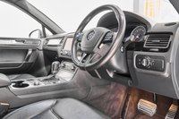 USED 2016 16 VOLKSWAGEN TOUAREG 3.0 V6 R-LINE TDI BLUEMOTION TECHNOLOGY 5d 259 BHP +NATIONWIDE HOME DELIVERY+