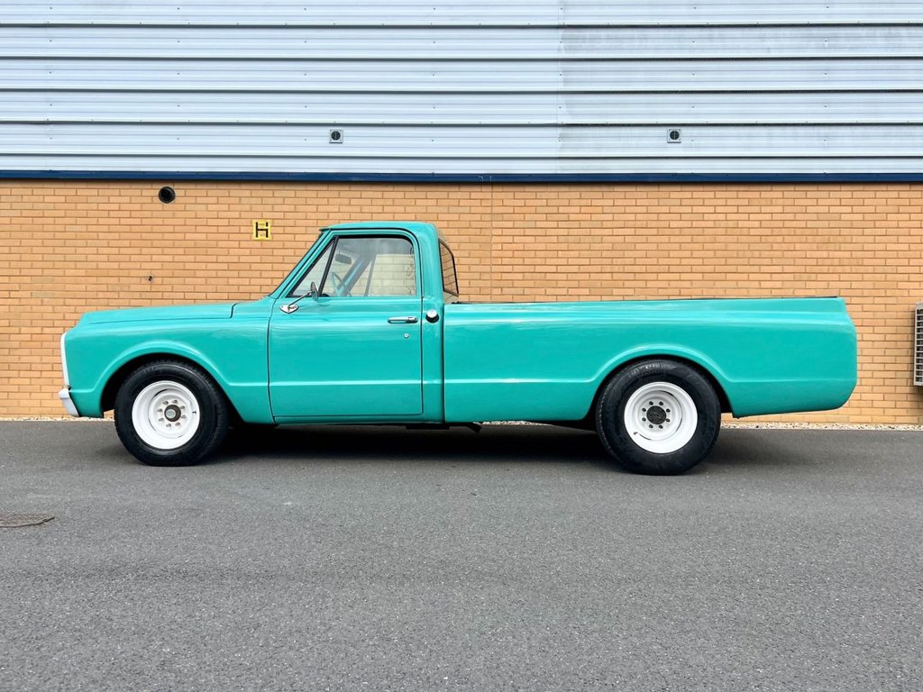 USED 1969 CHEVROLET C20 5700cc // American Truck // Air Ride  // Px swap 