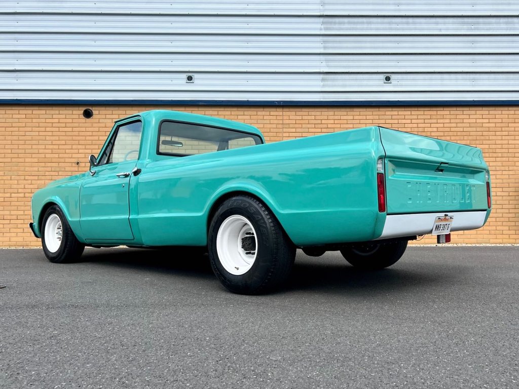 USED 1969 CHEVROLET C20 5700cc // American Truck // Air Ride  // Px swap 