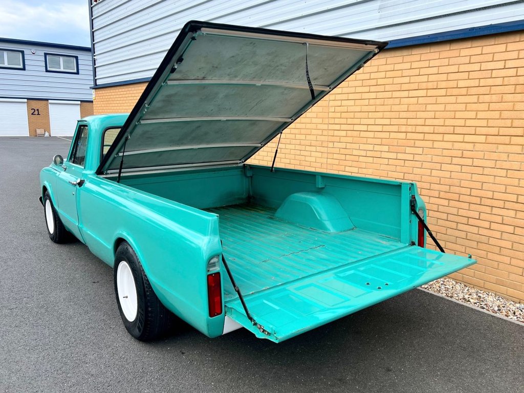 USED 1969 CHEVROLET C20 5700cc // American Truck // Air Ride  // Px swap 