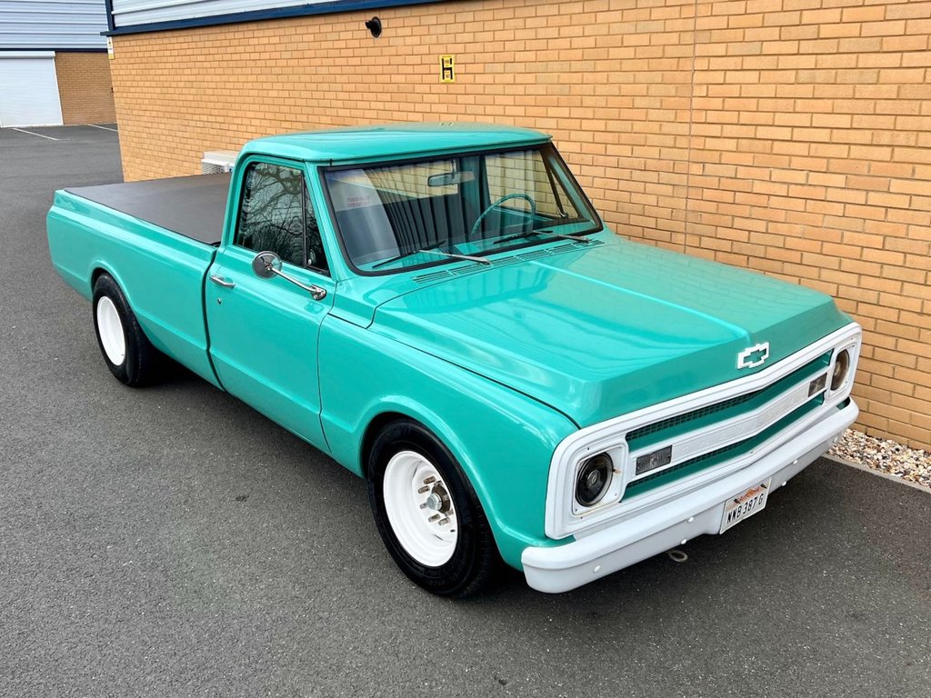 USED 1969 CHEVROLET C20 5700cc // American Truck // Air Ride  // Px swap 