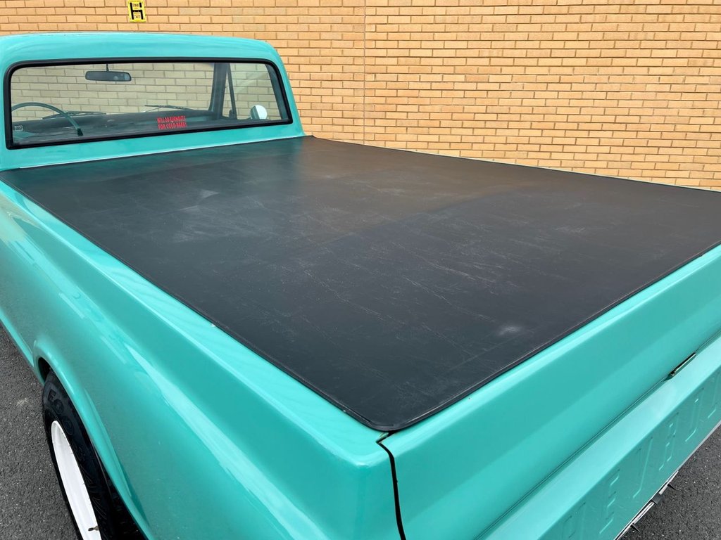 USED 1969 CHEVROLET C20 5700cc // American Truck // Air Ride  // Px swap 