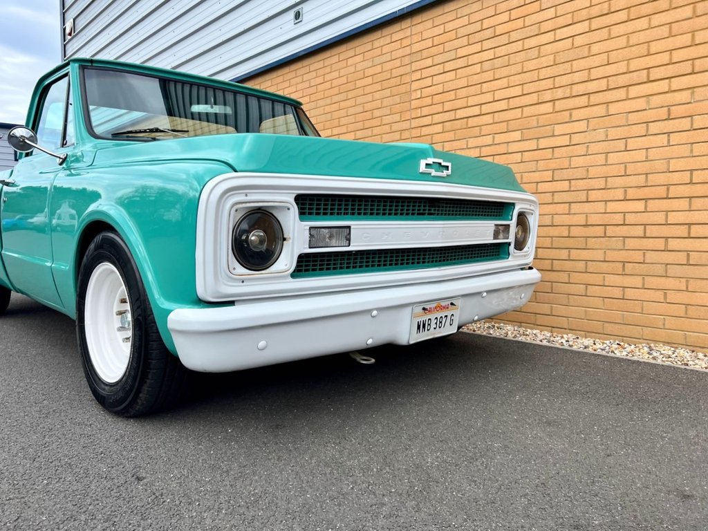 USED 1969 CHEVROLET C20 5700cc // American Truck // Air Ride  // Px swap 