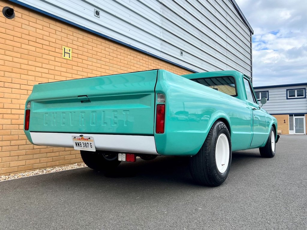 USED 1969 CHEVROLET C20 5700cc // American Truck // Air Ride  // Px swap 