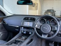 USED 2018 18 JAGUAR F-PACE 2.0 PORTFOLIO AWD 5d 238 BHP 