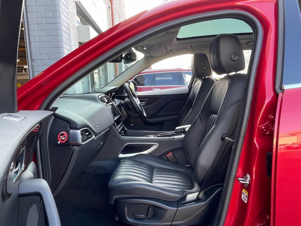 USED 2018 18 JAGUAR F-PACE 2.0 PORTFOLIO AWD 5d 238 BHP 