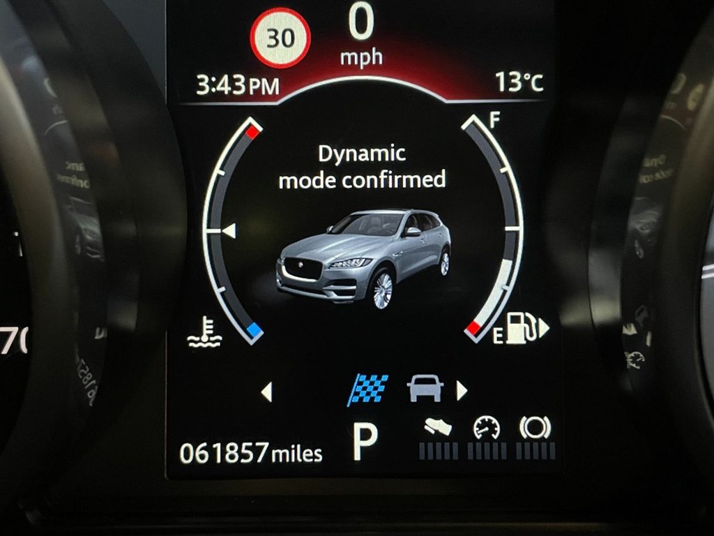 USED 2018 18 JAGUAR F-PACE 2.0 PORTFOLIO AWD 5d 238 BHP 