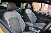 USED 2018 18 VOLKSWAGEN GOLF 1.5 R LINE TSI EVO 3d 148 BHP PAN ROOF / 18" SEBRING ALLOYS