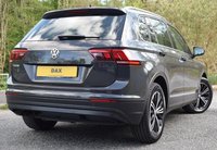 USED 2018 68 VOLKSWAGEN TIGUAN 2.0 SE NAVIGATION TDI DSG 5d 148 BHP FULL VW SERVICE HISTORY! 2 KEYS!
