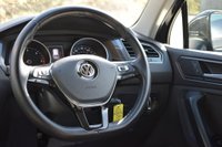 USED 2018 68 VOLKSWAGEN TIGUAN 2.0 SE NAVIGATION TDI DSG 5d 148 BHP FULL VW SERVICE HISTORY! 2 KEYS!
