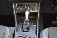USED 2018 68 VOLKSWAGEN TIGUAN 2.0 SE NAVIGATION TDI DSG 5d 148 BHP FULL VW SERVICE HISTORY! 2 KEYS!