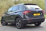 USED 2018 68 VOLKSWAGEN TIGUAN 2.0 SE NAVIGATION TDI DSG 5d 148 BHP FULL VW SERVICE HISTORY! 2 KEYS!