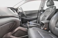 USED 2016 V HYUNDAI TUCSON 2.0 CRDI PREMIUM SE BLUE DRIVE 5d 134 BHP + NATIONWIDE HOME DELIVERY +