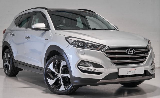 2016 V Hyundai Tucson 2.0 CRDI PREMIUM SE BLUE DRIVE 5d 134 BHP