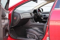 USED 2015 K JAGUAR XF 2.2d Portfolio (s/s) 4dr **SOLD AWAITING COLLECTION**
