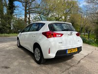 USED 2014 14 TOYOTA AURIS 1.4 ACTIVE D-4D  5d 89 BHP ZERO DEPOSIT FINANCE AVAILABLE