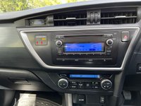 USED 2014 14 TOYOTA AURIS 1.4 ACTIVE D-4D  5d 89 BHP ZERO DEPOSIT FINANCE AVAILABLE