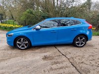 USED 2014 64 VOLVO V40 1.6 T3 R-DESIGN LUX NAV 5d 148 BHP ZERO DEPOSIT FINANCE AVAILABLE