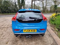 USED 2014 64 VOLVO V40 1.6 T3 R-DESIGN LUX NAV 5d 148 BHP ZERO DEPOSIT FINANCE AVAILABLE