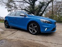 USED 2014 64 VOLVO V40 1.6 T3 R-DESIGN LUX NAV 5d 148 BHP ZERO DEPOSIT FINANCE AVAILABLE