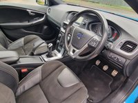 USED 2014 64 VOLVO V40 1.6 T3 R-DESIGN LUX NAV 5d 148 BHP ZERO DEPOSIT FINANCE AVAILABLE