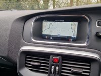 USED 2014 64 VOLVO V40 1.6 T3 R-DESIGN LUX NAV 5d 148 BHP ZERO DEPOSIT FINANCE AVAILABLE