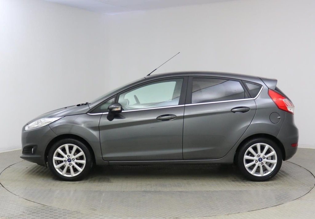 USED 2016 16 FORD FIESTA 1.0 TITANIUM 5d 99 BHP 