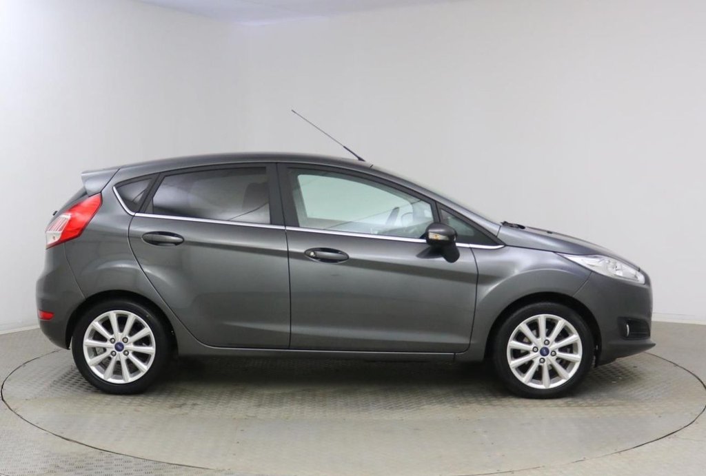 USED 2016 16 FORD FIESTA 1.0 TITANIUM 5d 99 BHP 