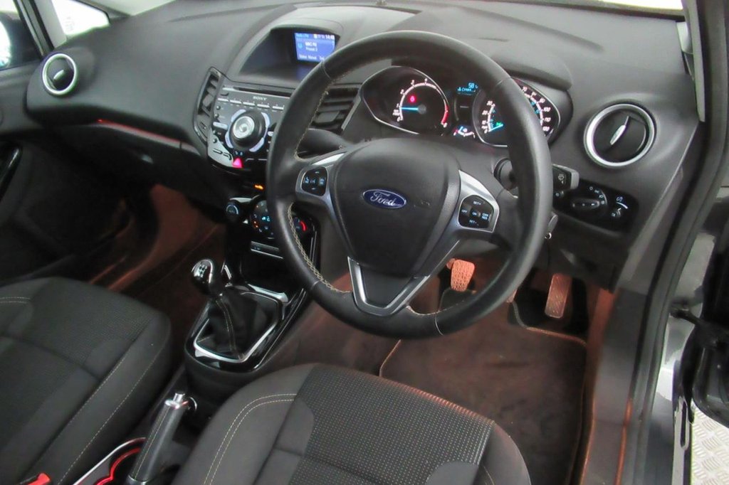 USED 2016 16 FORD FIESTA 1.0 TITANIUM 5d 99 BHP 