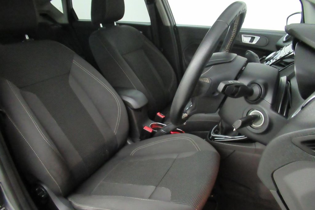 USED 2016 16 FORD FIESTA 1.0 TITANIUM 5d 99 BHP 