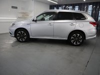 USED 2017 67 MITSUBISHI OUTLANDER 2.0 PHEV 5HS 5d 200 BHP FANTASTIC CONDITION HYBRID LOW MILES WITH GREAT SERVICE HISTORY