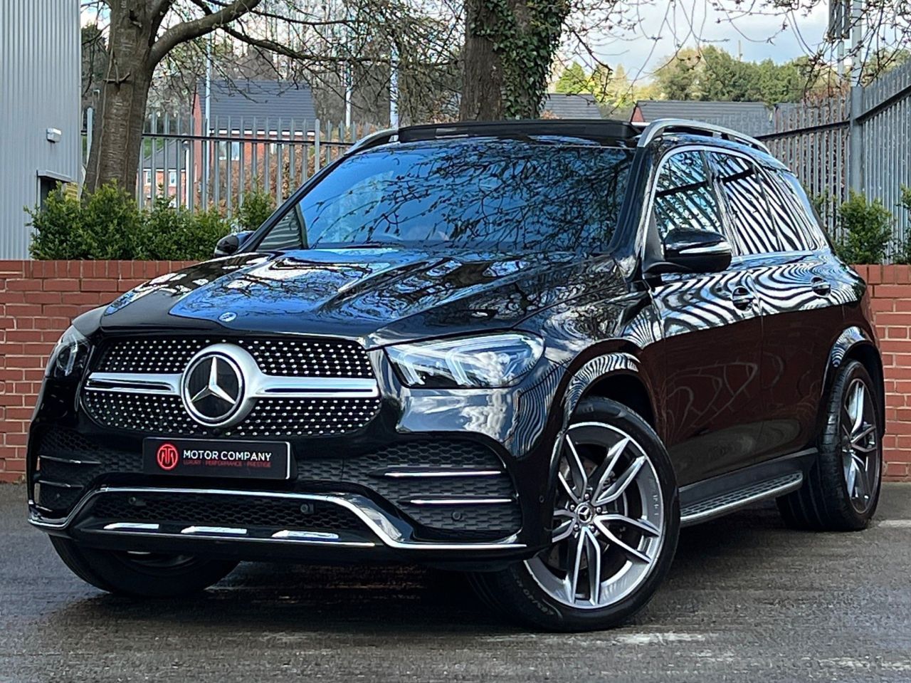 2020 20 MERCEDES-BENZ GLE-CLASS 2.9 GLE400d AMG Line (Premium Plus) G-Tronic 4MATIC Euro 6 (s/s) 5dr (7 Seat)
