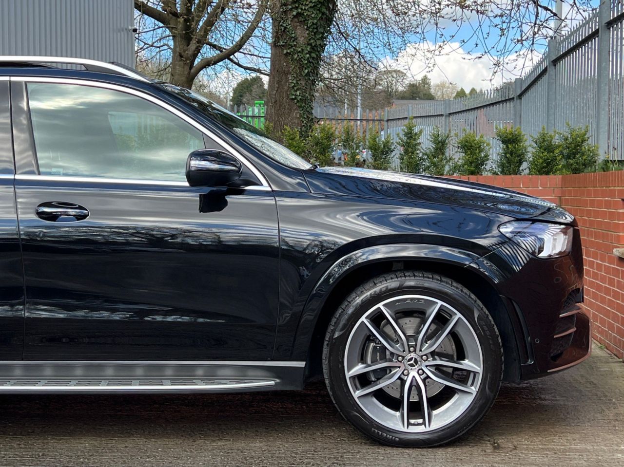 2020 20 MERCEDES-BENZ GLE-CLASS 2.9 GLE400d AMG Line (Premium Plus) G-Tronic 4MATIC Euro 6 (s/s) 5dr (7 Seat)