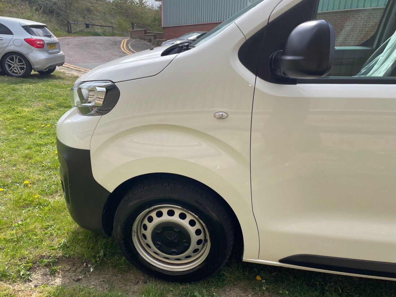 18 Peugeot Expert Blue Hdi Professional Standard