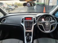 USED 2013 63 VAUXHALL ASTRA 1.6 SRI 5d 113 BHP 