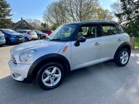 USED 2012 12 MINI COUNTRYMAN 1.6 COOPER 5d 122 BHP Rare Automatic Countryman With A Huge Specification And Full Service History !