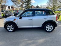USED 2012 12 MINI COUNTRYMAN 1.6 COOPER 5d 122 BHP Rare Automatic Countryman With A Huge Specification And Full Service History !