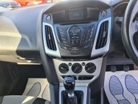 USED 2012 12 FORD FOCUS 1.6 ZETEC TDCI 5d 113 BHP FORD FOCUS 1.6 ZETEC TDCI 5d 113 BHP