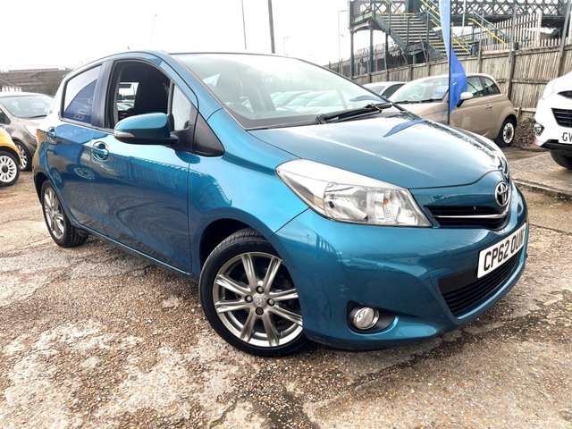 2013 62 Toyota Yaris 1.3 VVT-I SR 5d 98 BHP