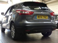 USED 2014 14 NISSAN QASHQAI 1.2 ACENTA PREMIUM DIG-T 5d 113 BHP Sat Nav Reversing Camera Panoramic Sunroof Lane Departure.