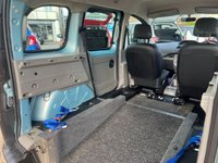 USED 2010 60 RENAULT KANGOO 1.6 EXTREME 16V 5d 105 BHP AUTOMATIC WAV with Air Con - Only 25K