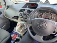 USED 2010 60 RENAULT KANGOO 1.6 EXTREME 16V 5d 105 BHP AUTOMATIC WAV with Air Con - Only 25K