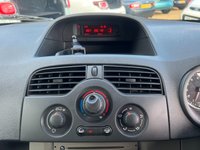 USED 2010 60 RENAULT KANGOO 1.6 EXTREME 16V 5d 105 BHP AUTOMATIC WAV with Air Con - Only 25K