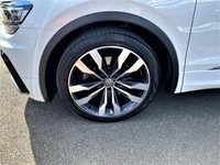 USED 2018 18 VOLKSWAGEN TIGUAN 2.0 R LINE TSI BMT 4MOTION DSG 5d 177 BHP Panoramic Sunroof + Navigation