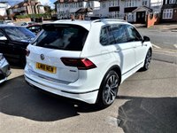 USED 2018 18 VOLKSWAGEN TIGUAN 2.0 R LINE TSI BMT 4MOTION DSG 5d 177 BHP Panoramic Sunroof + Navigation