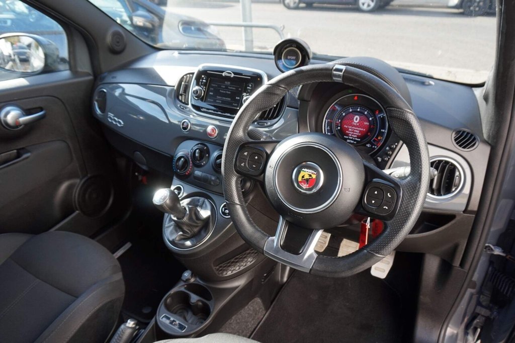 USED 2017 67 ABARTH 595 1.4 T-Jet Euro 6 3dr SERVICE HISTORY/LOW MILES!!